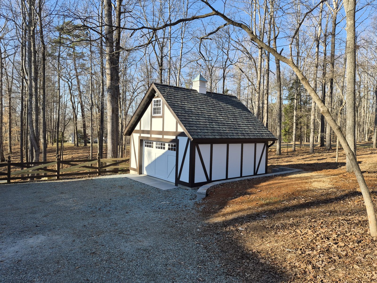 Single story garage recently built by Custom Garages of Virginia