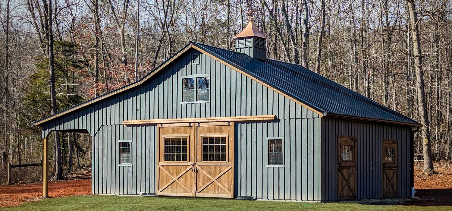 Horse barns style 3 - Custom building by Custom Garages of Virginia
